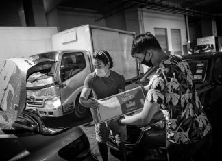 Boots for the Walk, Not Just the Talk HIA there, and everywhere. Regular volunteers from Hope Initiative Alliance (HIA) packing in dates for Muslim workers confined to dormitories. Packing for essential items, as well as dates for sharing, were completed at the TSL Building in Eunos in time for the Ramadan-Vesak Day distribution, together with hot meals.