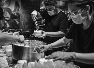 More Who Go Hungry: Volunteers Go the Extra Mile Straits Clan Community Kitchen