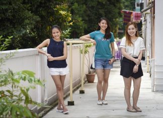 #KampungKakis: Reigniting the Neighbourly Spirit to Support the Vulnerable Inspired to help the people in their neighbourhood, Ms Mae Tan, Ms Denise Tay and Ms Michelle Lau set up the #KampungKakis platform – a neighbourhood buddy system to help those affected by the Covid-19 pandemic.