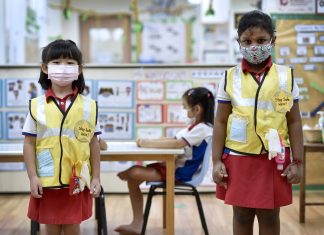 How Children Learn to Stay One Metre Apart Through Games and Butterfly Wings Yu Hsin Ying, 5, (left), and Lirthika Karthigayan, 6, are Stay Safe Heroes at PCF Sparkletots Braddell Heights. Stay Safe Heroes were introduced to all PCF Sparkletots preschools in June.